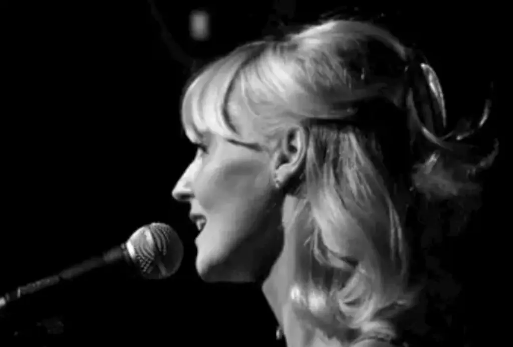 Sarah-Jane Hassell Trio
